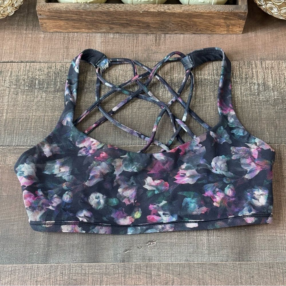 Lululemon Sports Bra